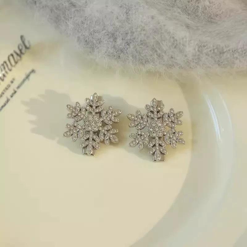 Cyrstal Snowflake Pearl Hair Clip Winter Girls Small Sweet Bobby Pins