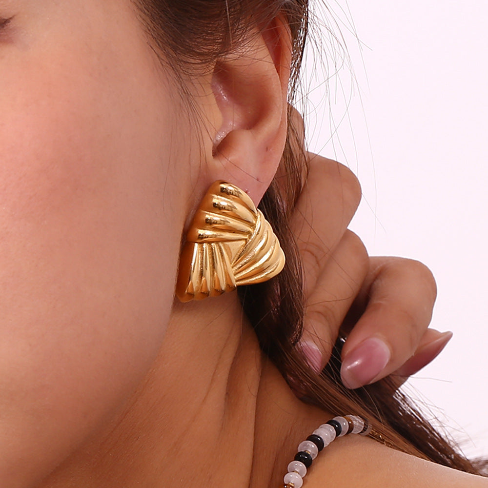 18K Gold Triangular Stud Earrings Ins Fashion Niche Style Retro Earrings