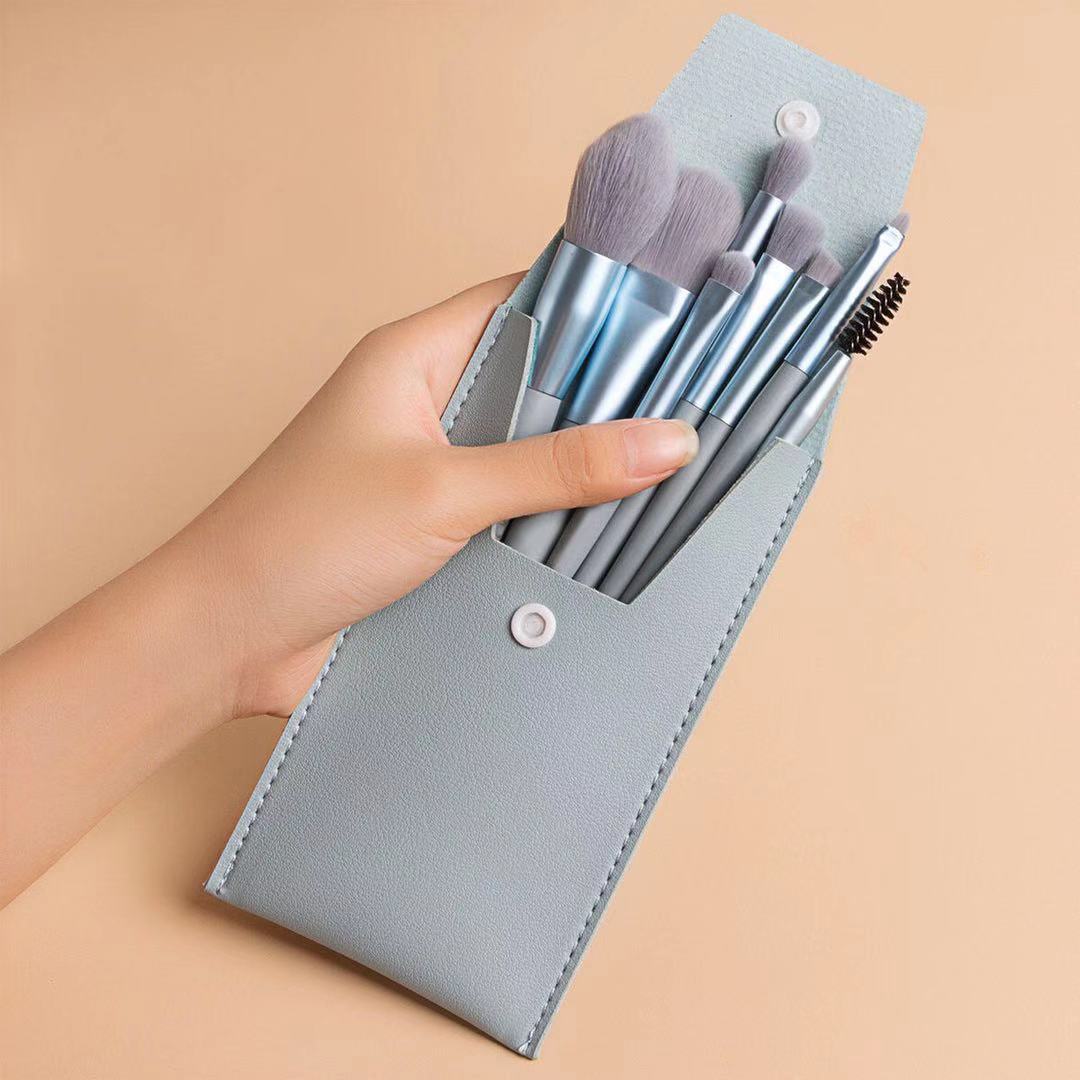 Travel Portable 8 Mini Makeup Brush Beauty Set